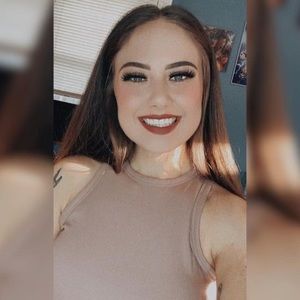 Meet your Posher, Faith